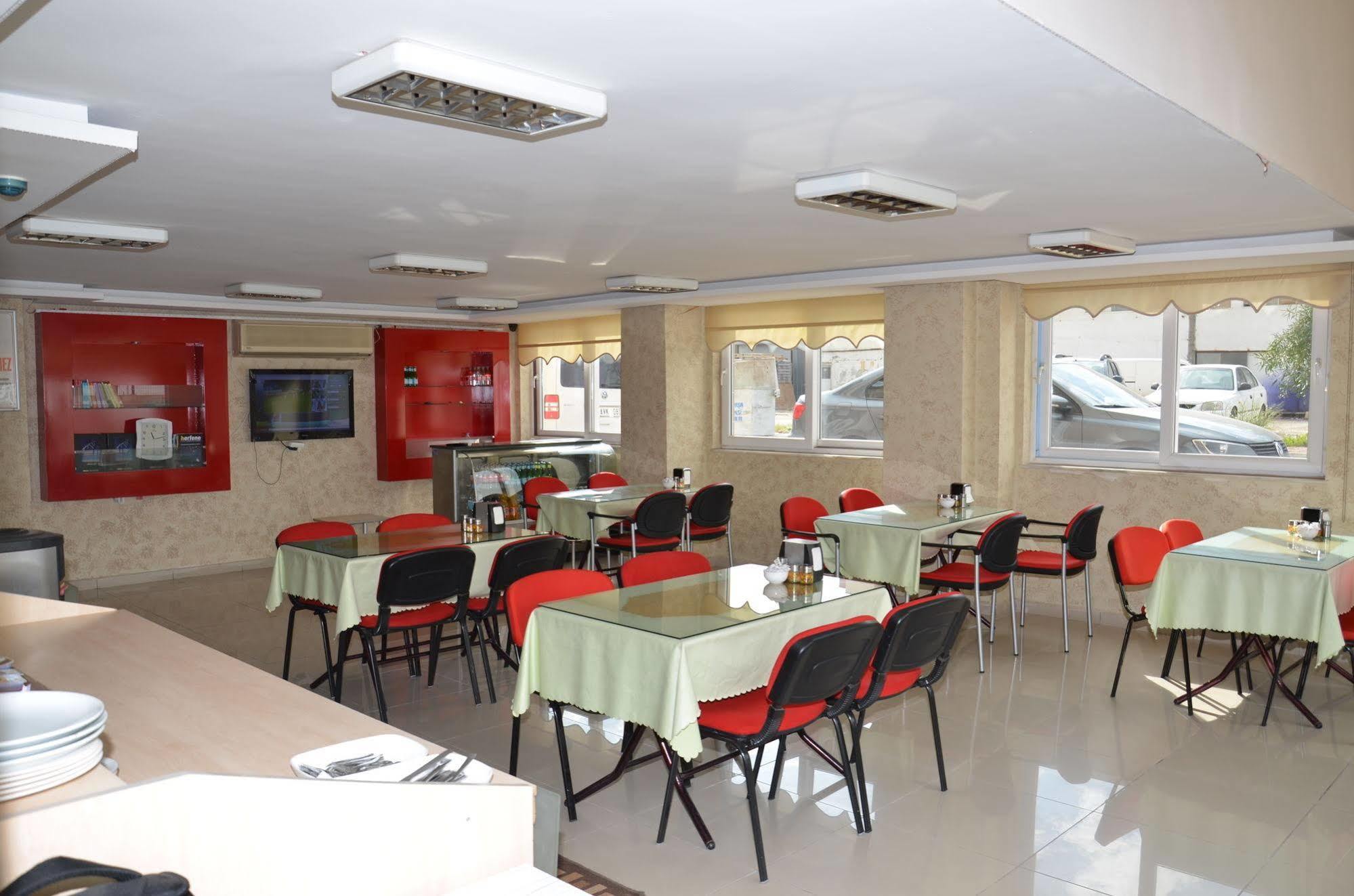 Ozturk Hotel Antalya Exterior photo
